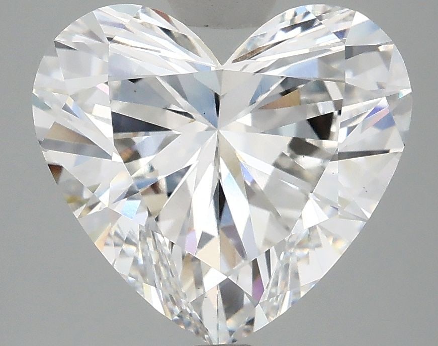 Loose Diamond - HEART 4.05ct E VS1: Loose Diamond - HEART 4.05ct E VS1 Source: This is a real non-mined Diamond that has been grown in a lab Shape: HEART Carats: 4.05 Color: E Clarity: VS1 Certification: IGI Video: