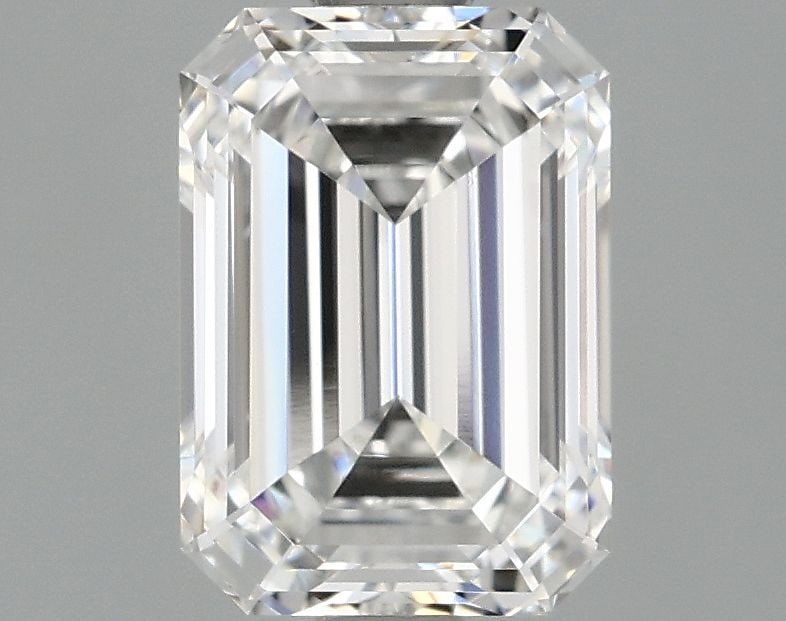 Loose Diamond - EMERALD 1.47ct E VVS2: Loose Diamond - EMERALD 1.47ct E VVS2 Source: This is a real non-mined Diamond that has been grown in a lab Shape: EMERALD Carats: 1.47 Color: E Clarity: VVS2 Certification: IGI Video: