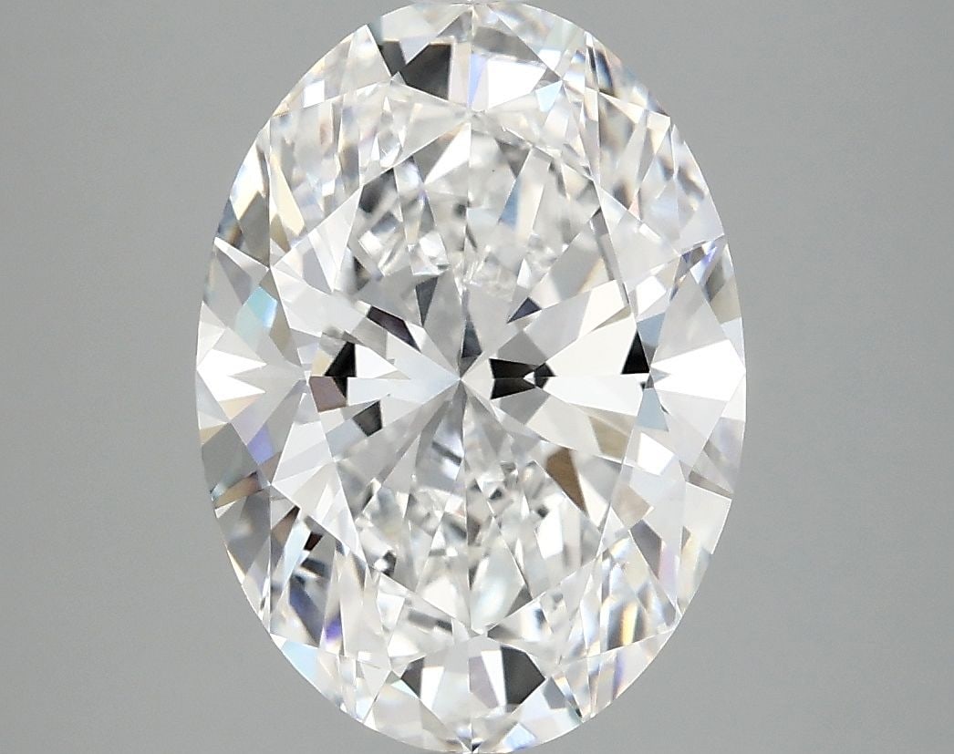 Loose Diamond - OVAL 4.02ct D VVS2: Loose Diamond - OVAL 4.02ct D VVS2 Source: This is a real non-mined Diamond that has been grown in a lab Shape: OVAL Carats: 4.02 Color: D Clarity: VVS2 Certification: IGI Video: