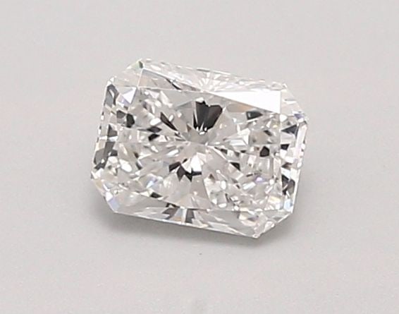 Loose Diamond - RADIANT 0.71ct E VS2: Loose Diamond - RADIANT 0.71ct E VS2 Source: This is a real non-mined Diamond that has been grown in a lab Shape: RADIANT Carats: 0.71 Color: E Clarity: VS2 Certification: IGI Video: