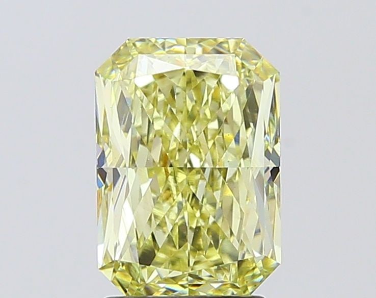 Loose Diamond - RADIANT 2.9ct Fancy Light Yellow VS1: Loose Diamond - RADIANT 2.9ct Fancy Light Yellow VS1 Source: This is a real non-mined Diamond that has been grown in a lab Shape: RADIANT Carats: 2.9 Color: Fancy Light Yellow Certification: IGI Addit