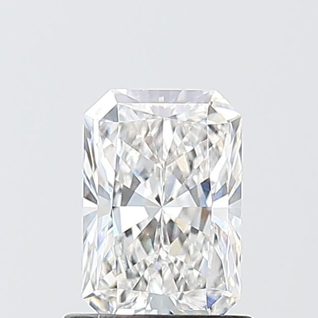 Loose Diamond - RADIANT 1.07ct E VVS1: Loose Diamond - RADIANT 1.07ct E VVS1 Source: This is a real non-mined Diamond that has been grown in a lab Shape: RADIANT Carats: 1.07 Color: E Clarity: VVS1 Certification: IGI Video: