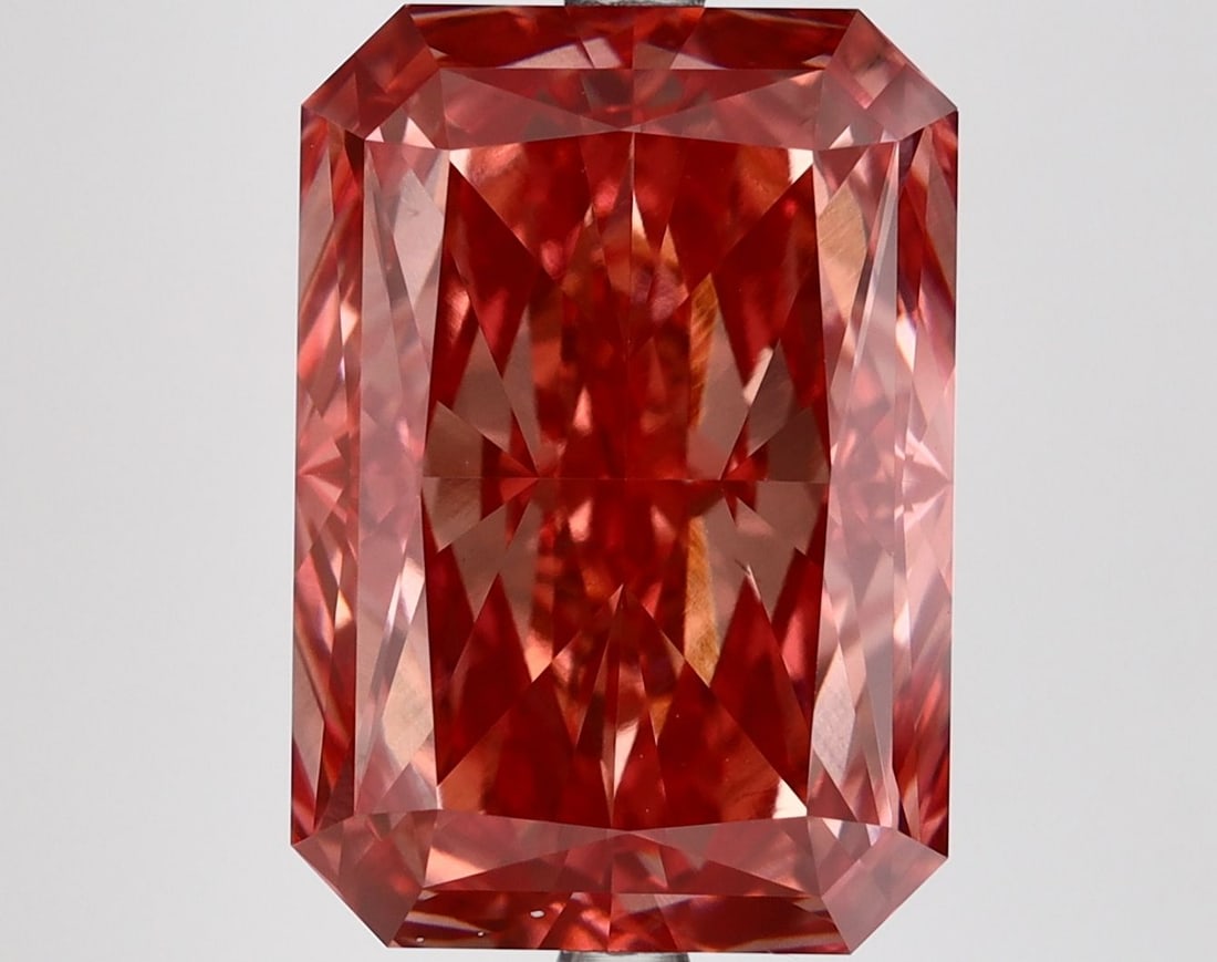 Loose Diamond - RADIANT 8.72ct Fancy Vivid Pink VS1: Loose Diamond - RADIANT 8.72ct Fancy Vivid Pink VS1 Source: This is a real non-mined Diamond that has been grown in a lab Shape: RADIANT Carats: 8.72 Color: Fancy Vivid Pink Certification: IGI Video: