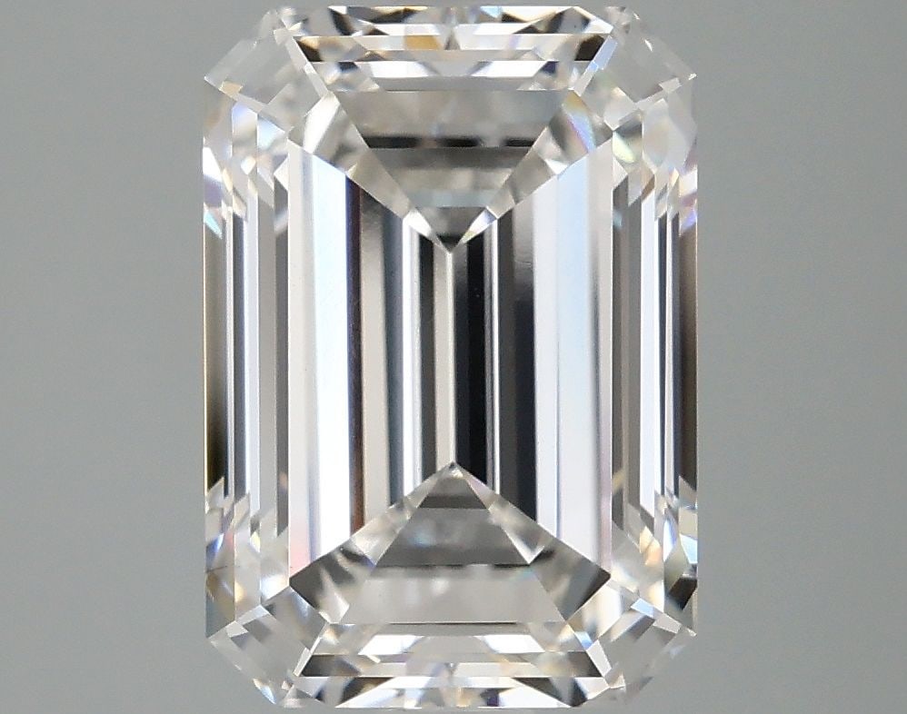 Loose Diamond - EMERALD 5.1ct F VS1: Loose Diamond - EMERALD 5.1ct F VS1 Source: This is a real non-mined Diamond that has been grown in a lab Shape: EMERALD Carats: 5.1 Color: F Clarity: VS1 Certification: IGI Video: