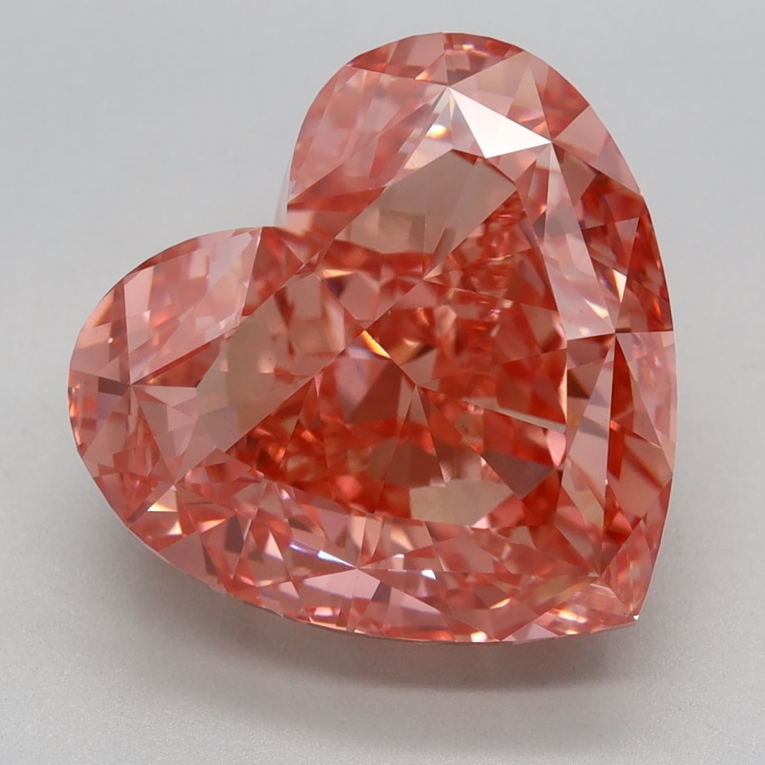 Loose Diamond - HEART 8.12ct Fancy Vivid Pink VS1: Loose Diamond - HEART 8.12ct Fancy Vivid Pink VS1 Source: This is a real non-mined Diamond that has been grown in a lab Shape: HEART Carats: 8.12 Color: Fancy Vivid Pink Certification: IGI Video: