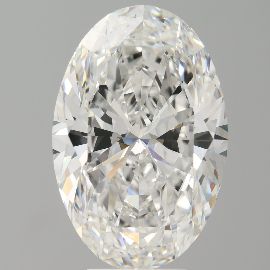 Loose Diamond - OVAL 7.07ct E VS1: Loose Diamond - OVAL 7.07ct E VS1 Source: This is a real non-mined Diamond that has been grown in a lab Shape: OVAL Carats: 7.07 Color: E Clarity: VS1 Certification: IGI Video: