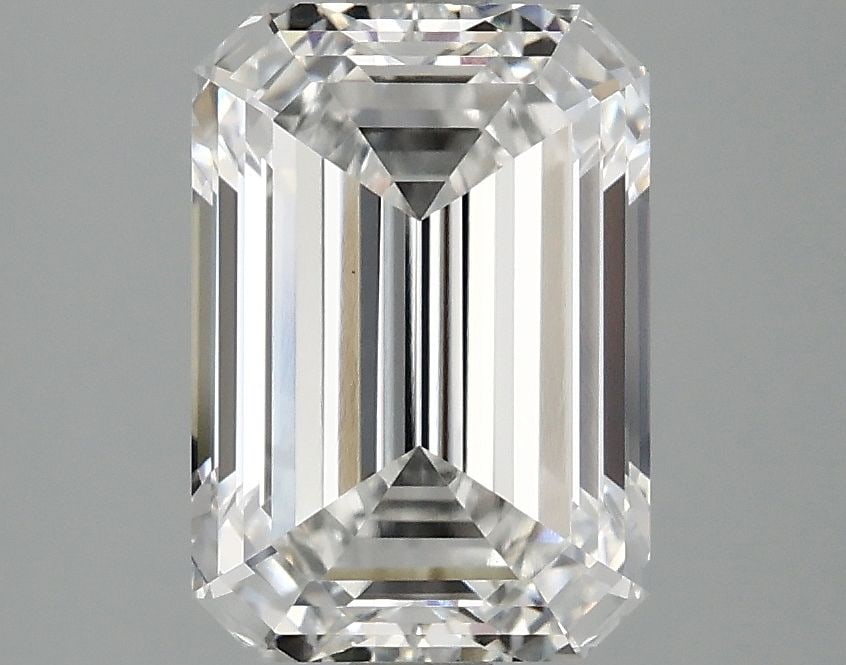 Loose Diamond - EMERALD 2.91ct E VVS2: Loose Diamond - EMERALD 2.91ct E VVS2 Source: This is a real non-mined Diamond that has been grown in a lab Shape: EMERALD Carats: 2.91 Color: E Clarity: VVS2 Certification: IGI Video: