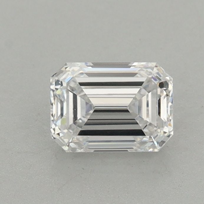 Loose Diamond - EMERALD 0.7ct D VS2: Loose Diamond - EMERALD 0.7ct D VS2 Source: This is a real non-mined Diamond that has been grown in a lab Shape: EMERALD Carats: 0.7 Color: D Clarity: VS2 Certification: IGI Video: