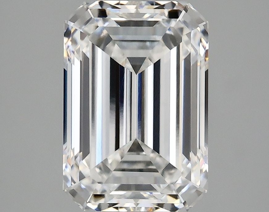 Loose Diamond - EMERALD 3.02ct E VVS2: Loose Diamond - EMERALD 3.02ct E VVS2 Source: This is a real non-mined Diamond that has been grown in a lab Shape: EMERALD Carats: 3.02 Color: E Clarity: VVS2 Certification: IGI Video: