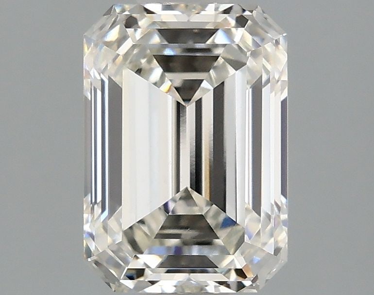 Loose Diamond - EMERALD 2.02ct H VS1: Loose Diamond - EMERALD 2.02ct H VS1 Source: This is a real non-mined Diamond that has been grown in a lab Shape: EMERALD Carats: 2.02 Color: H Clarity: VS1 Certification: IGI Video: