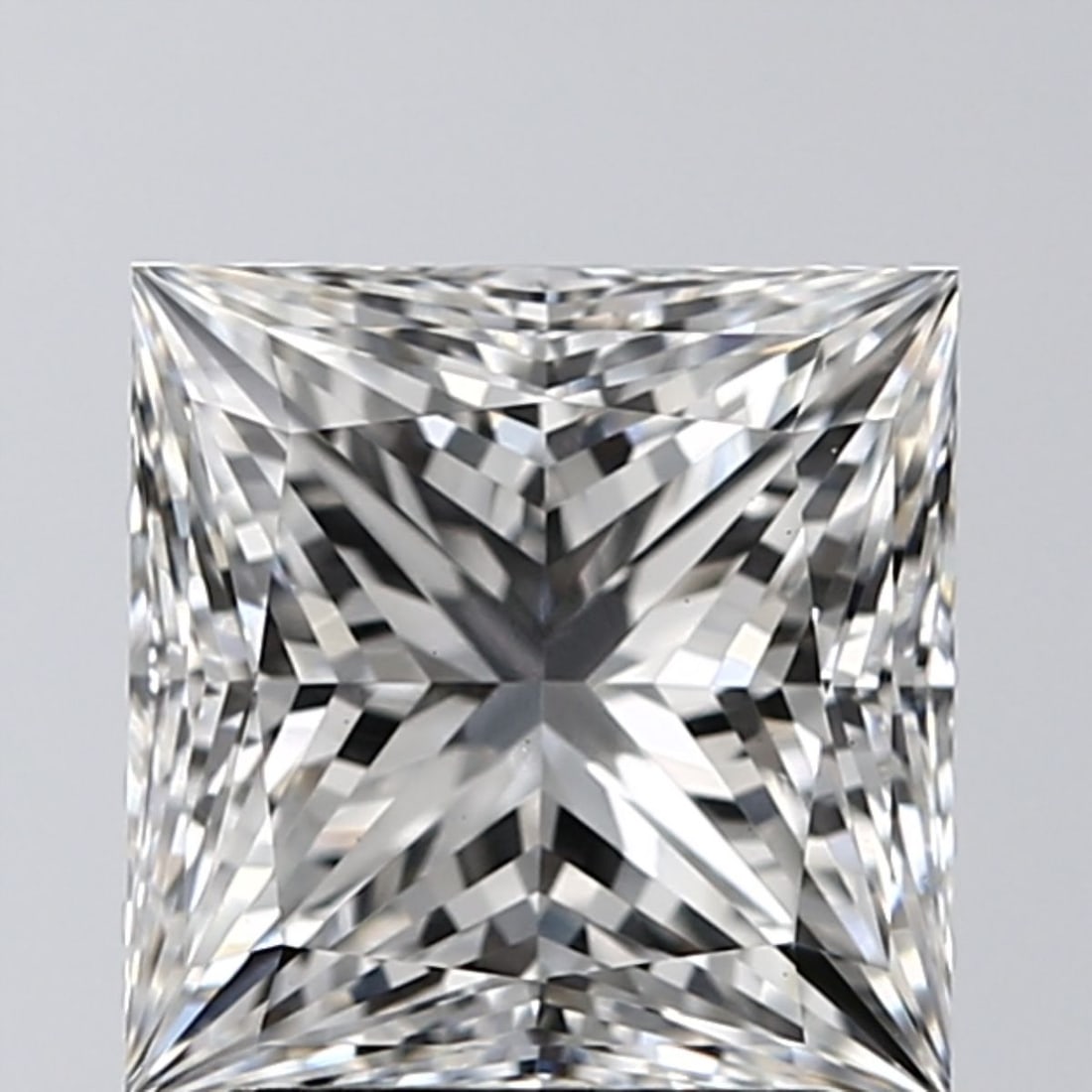 Loose Diamond - PRINCESS 2.3ct G VS1: Loose Diamond - PRINCESS 2.3ct G VS1 Source: This is a real non-mined Diamond that has been grown in a lab Shape: PRINCESS Carats: 2.3 Color: G Clarity: VS1 Certification: IGI Video: