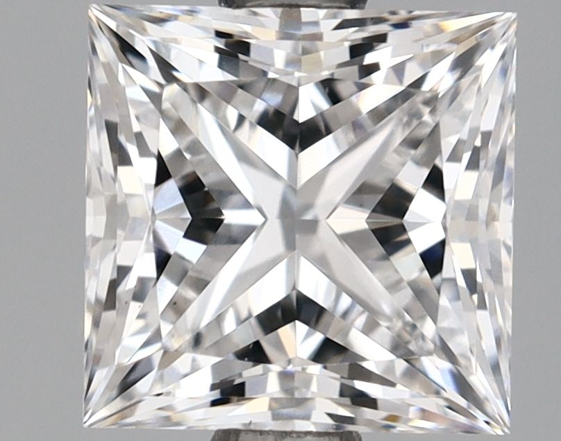 Loose Diamond - PRINCESS 1.47ct D VS1: Loose Diamond - PRINCESS 1.47ct D VS1 Source: This is a real non-mined Diamond that has been grown in a lab Shape: PRINCESS Carats: 1.47 Color: D Clarity: VS1 Certification: GIA Video: