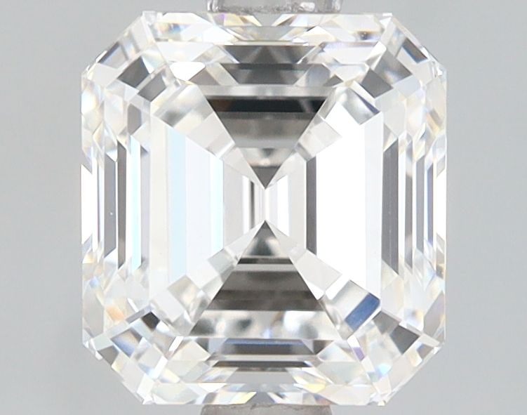 Loose Diamond - EMERALD 1.7ct E VVS2: Loose Diamond - EMERALD 1.7ct E VVS2 Source: This is a real non-mined Diamond that has been grown in a lab Shape: EMERALD Carats: 1.7 Color: E Clarity: VVS2 Certification: IGI Video: