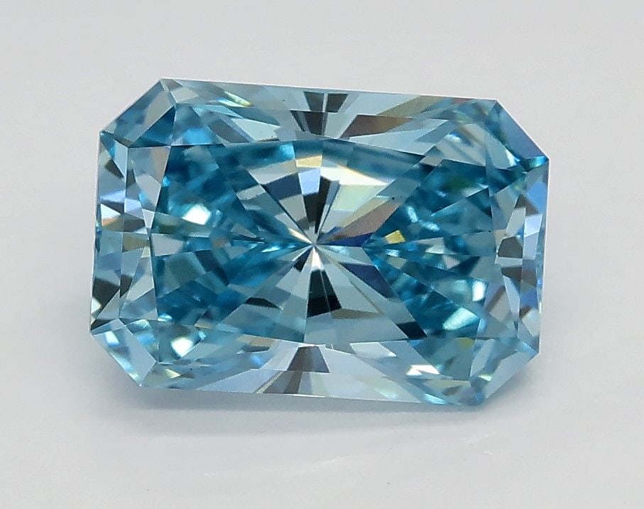Loose Diamond - RADIANT 1.74ct Fancy Vivid Greenish Blue VS1: Loose Diamond - RADIANT 1.74ct Fancy Vivid Greenish Blue VS1 Source: This is a real non-mined Diamond that has been grown in a lab Shape: RADIANT Carats: 1.74 Color: Fancy Vivid Greenish Blue Certific