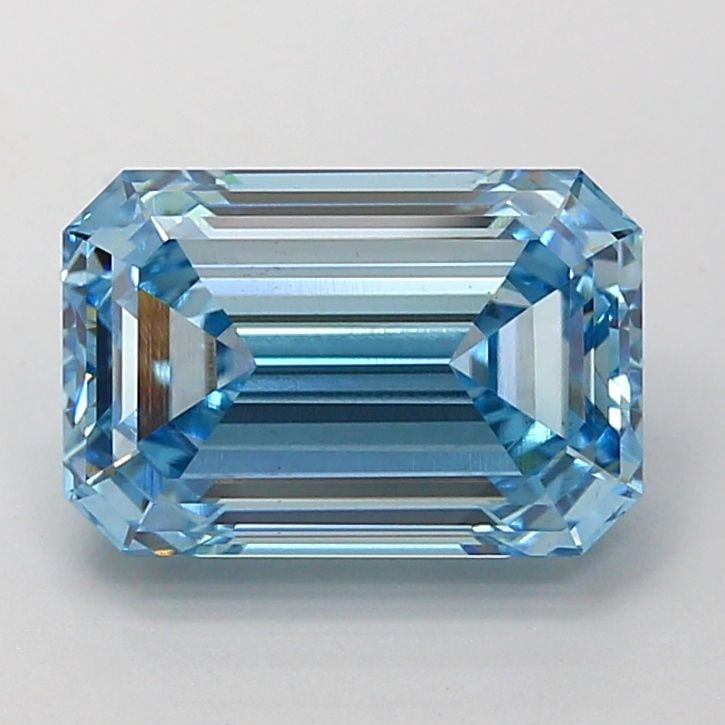 Loose Diamond - EMERALD 3.53ct Fancy Vivid Blue VS1: Loose Diamond - EMERALD 3.53ct Fancy Vivid Blue VS1 Source: This is a real non-mined Diamond that has been grown in a lab Shape: EMERALD Carats: 3.53 Color: Fancy Vivid Blue Certification: IGI Video:
