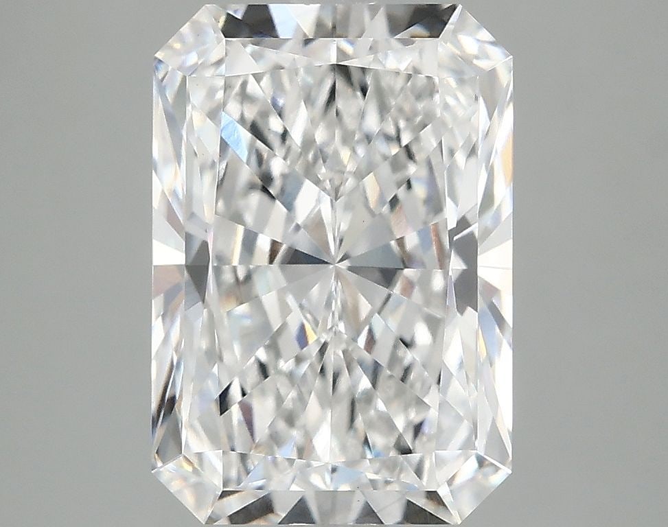 Loose Diamond - RADIANT 4.07ct E VS1: Loose Diamond - RADIANT 4.07ct E VS1 Source: This is a real non-mined Diamond that has been grown in a lab Shape: RADIANT Carats: 4.07 Color: E Clarity: VS1 Certification: IGI Video: Video Link