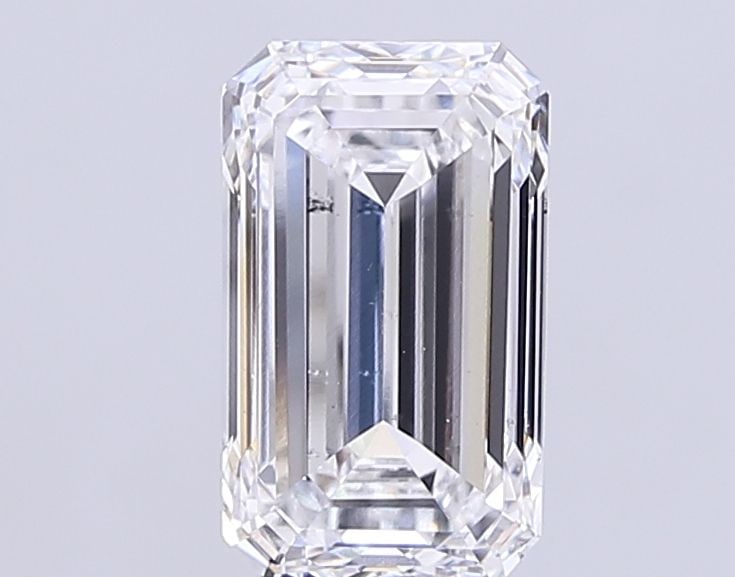 Loose Diamond - EMERALD 6.01ct E VS2: Loose Diamond - EMERALD 6.01ct E VS2 Source: This is a real non-mined Diamond that has been grown in a lab Shape: EMERALD Carats: 6.01 Color: E Clarity: VS2 Certification: IGI Video: