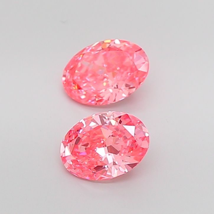 Loose Diamond - OVAL 2.01ct Fancy Vivid Pink VS1: Loose Diamond - OVAL 2.01ct Fancy Vivid Pink VS1 Source: This is a real non-mined Diamond that has been grown in a lab Shape: OVAL Carats: 2.01 Color: Fancy Vivid Pink Certification: IGI Video: