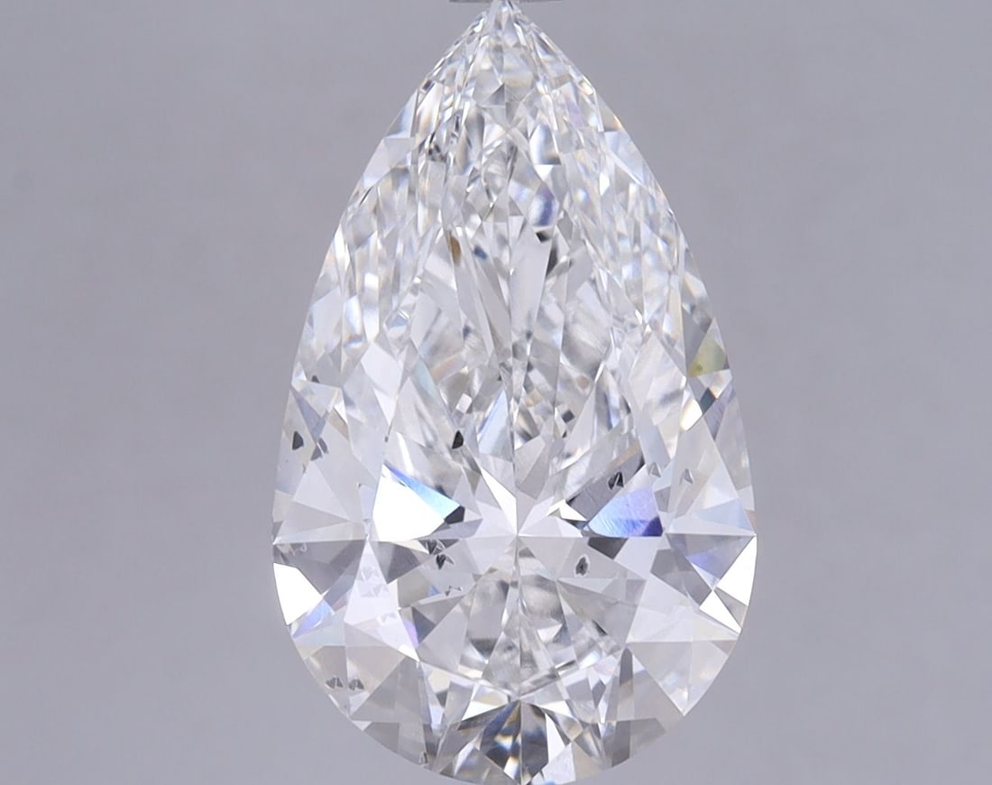 Loose Diamond - PEAR 3.75ct F SI1: Loose Diamond - PEAR 3.75ct F SI1 Source: This is a real non-mined Diamond that has been grown in a lab Shape: PEAR Carats: 3.75 Color: F Clarity: SI1 Certification: IGI Video: