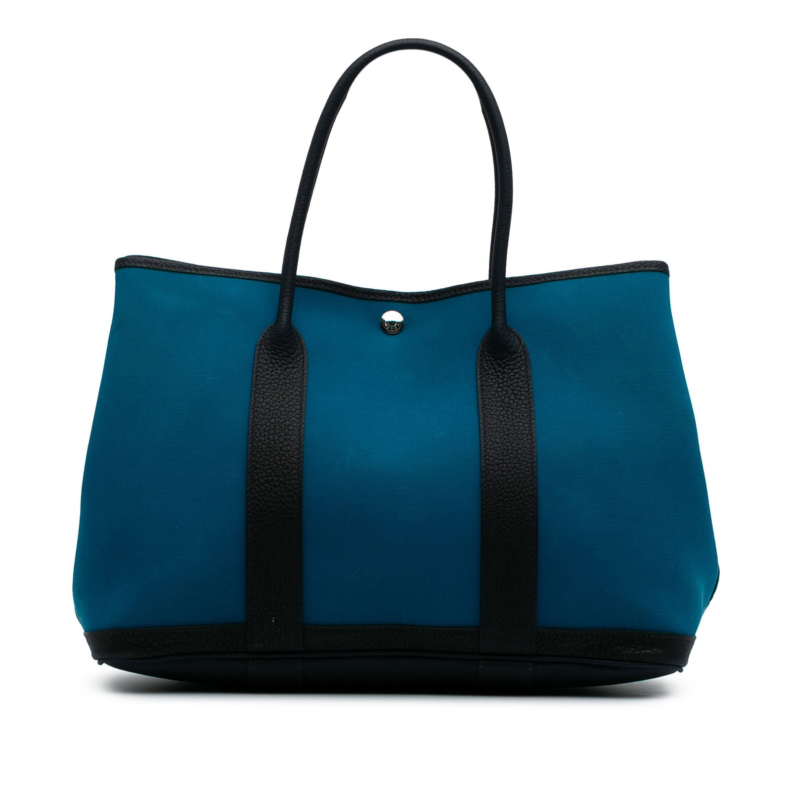 Hermes Toile Negonda Garden Party 36 Blue Canvas Bag: Hermes Toile Negonda Garden Party 36 Blue Canvas Bag The Hermes Toile and Negonda Garden Party 36 is a stylish and functional bag crafted from durable canvas with luxurious leather trim. It features r