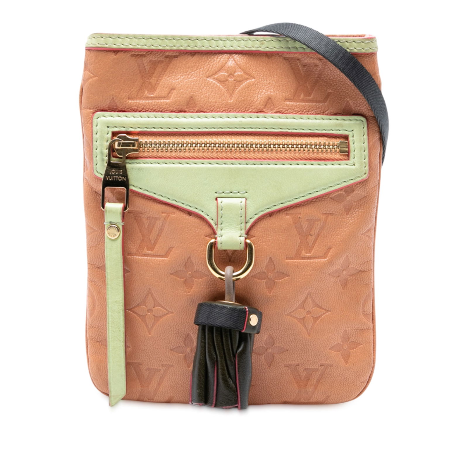 Louis Vuitton Monogram Underground Flight Bag Pink Leather: Louis Vuitton Monogram Underground Flight Bag Pink Leather The Louis Vuitton Monogram Underground Flight bag is a stylish accessory crafted from high-quality leather. It features a detachable flat lea