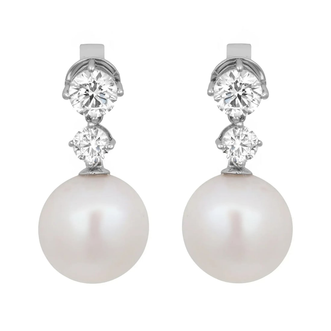 Rachel Koen 10K White Gold Lab Grown Diamond Pearl Drop Earrings 1.24Ctw: Rachel Koen 10K White Gold Lab Grown Diamond Pearl Drop Earrings 1.24Ctw Elevate your elegance with these exquisite Round Lab Grown Diamond and White Pearl Drop Earrings. Crafted in fine 10K white gol