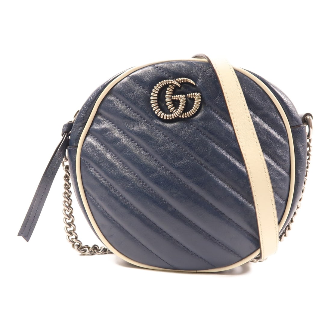 GUCCI GG Marmont Shoulder Bag Calfskin Leather Blue Italy: GUCCI GG Marmont Shoulder Bag Calfskin Leather Blue Italy Elevate your accessory collection with this exquisite GUCCI GG Marmont Shoulder Bag, crafted from luxurious calfskin leather in a stunning blu