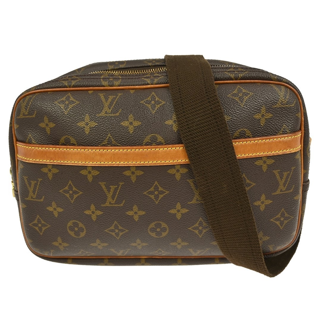 Reporter Shoulder Bag by Louis Vuitton in Brown: Reporter Shoulder Bag by Louis Vuitton in Brown This pre-owned Louis Vuitton Reporter shoulder bag features a brown exterior and is designed for female use. It shows some signs of wear, including scuf