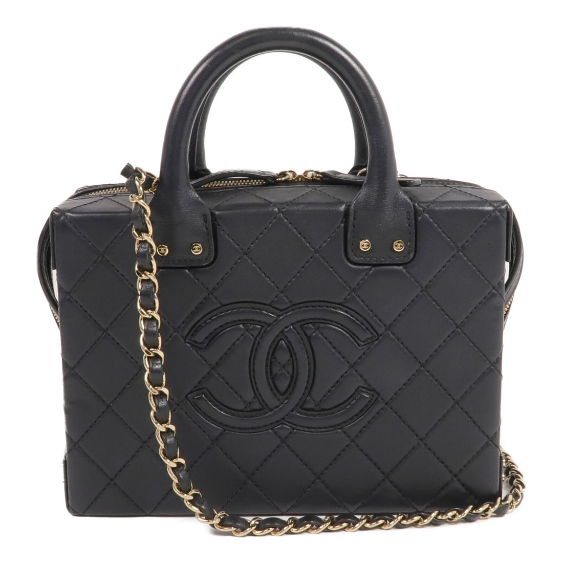 CHANEL Navy Calfskin Leather 2way Shoulder Bag with GHW: CHANEL Navy Calfskin Leather 2way Shoulder Bag with GHW This exquisite CHANEL CC Vanity Case is a versatile 2-way shoulder bag crafted from luxurious calfskin leather in a sophisticated navy hue. With