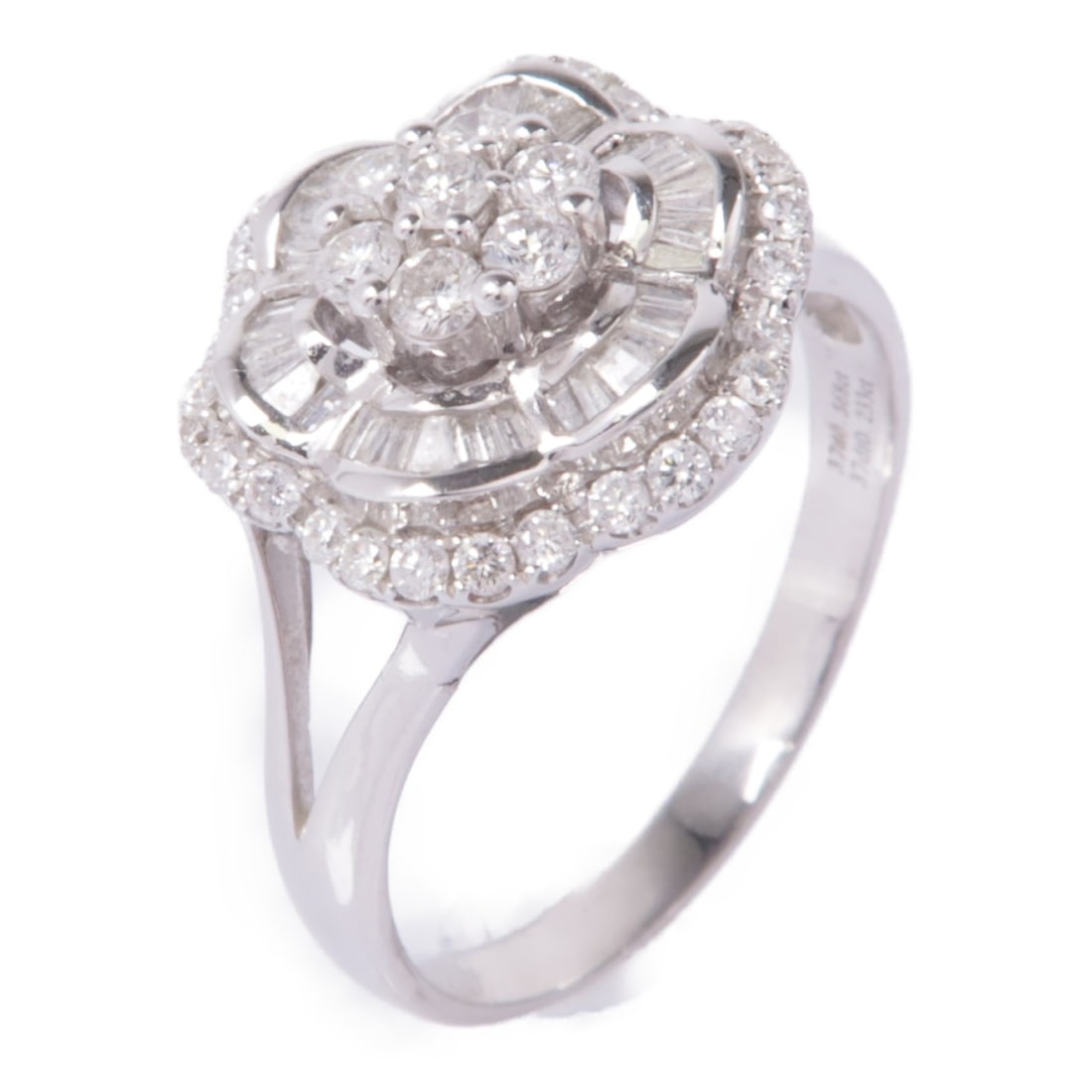 Elegant 18K White Gold Diamond Ring Size 9.75 Jewelry (1 of 9)