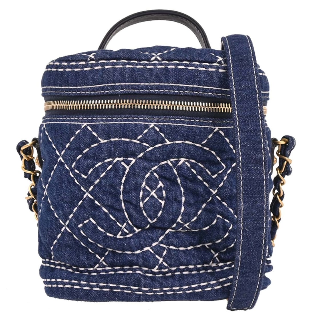 Chanel Blue Denim Vanity Handbag 2way with Leather Accents: Chanel Blue Denim Vanity Handbag 2way with Leather Accents This stylish Chanel Blue Denim Vanity 2-way Handbag is perfect for casual occasions. Crafted from durable cotton and featuring a chic blue ex