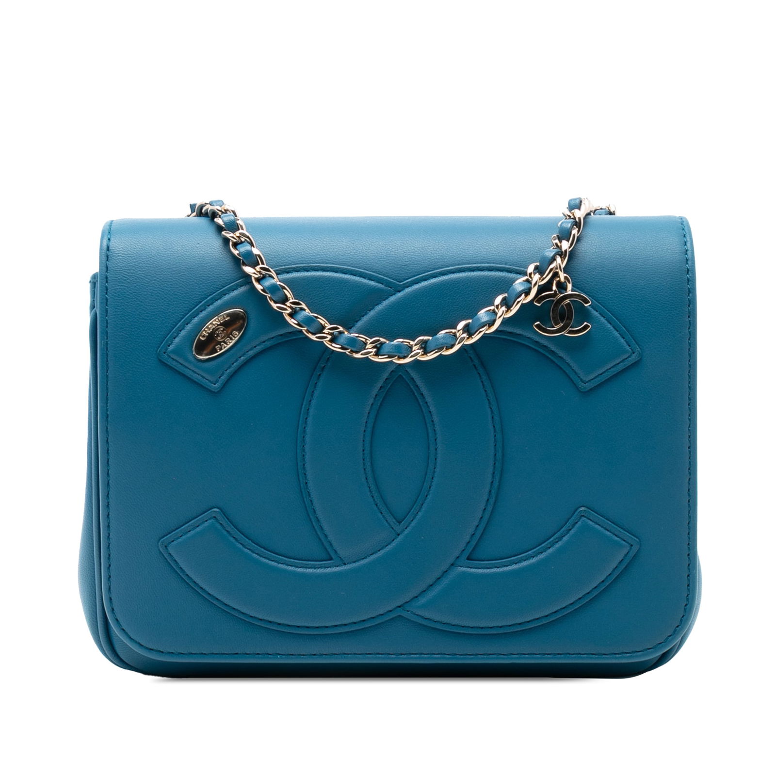 Chanel Lambskin CC Mania Flap Blue Leather Bag: Chanel Lambskin CC Mania Flap Blue Leather Bag Introducing the Chanel Lambskin CC Mania Flap, a luxurious and stylish accessory crafted from premium lambskin leather. This exquisite bag features a bea