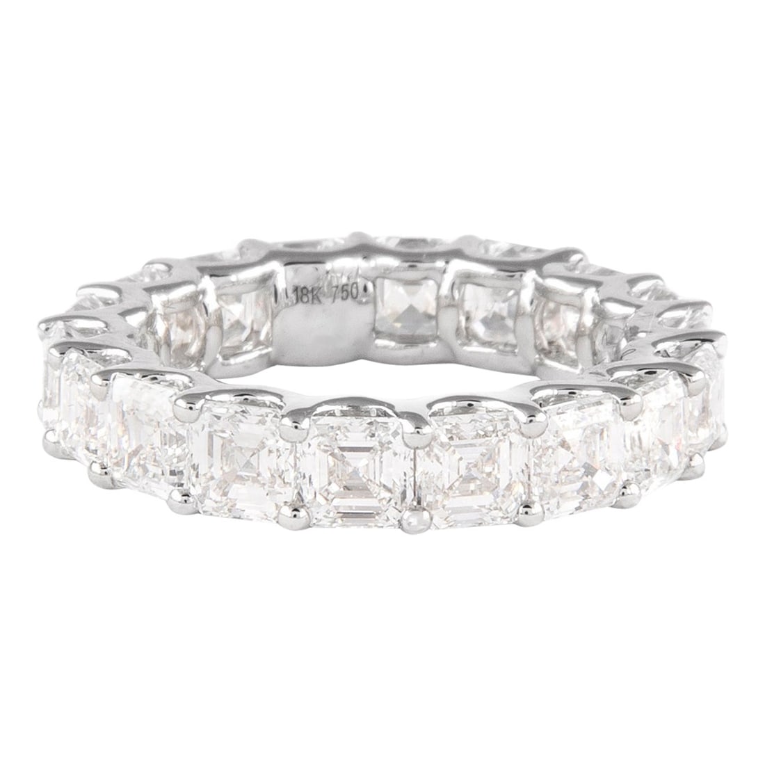 5.71ct Asscher Cut Diamond Eternity Band 18k White Gold: 5.71ct Asscher Cut Diamond Eternity Band 18k White Gold This exquisite eternity band features 18 Asscher cut diamonds totaling 5.71 carats, showcasing stunning D/E color and VVS clarity. Crafted in 18