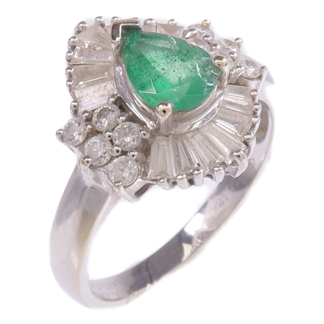 Emerald and Diamond 18K White Gold Ring Size 6.5 (1 of 10)