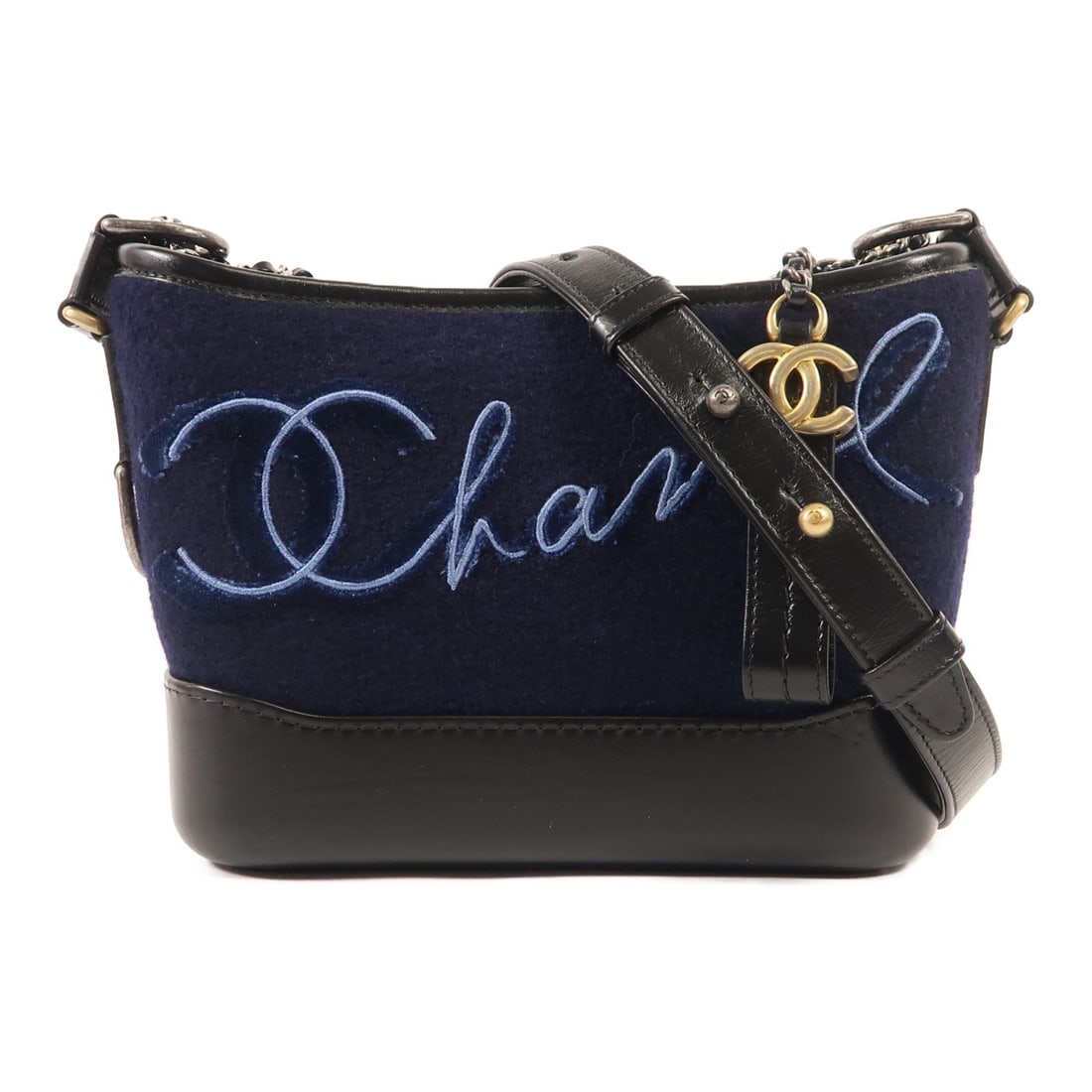 CHANEL Gabrielle Small Navy Black Wool Leather Shoulder Bag: CHANEL Gabrielle Small Navy Black Wool Leather Shoulder Bag Elevate your accessory collection with this CHANEL CC Gabrielle Small Chain Shoulder Bag, expertly crafted from a luxurious blend of wool an