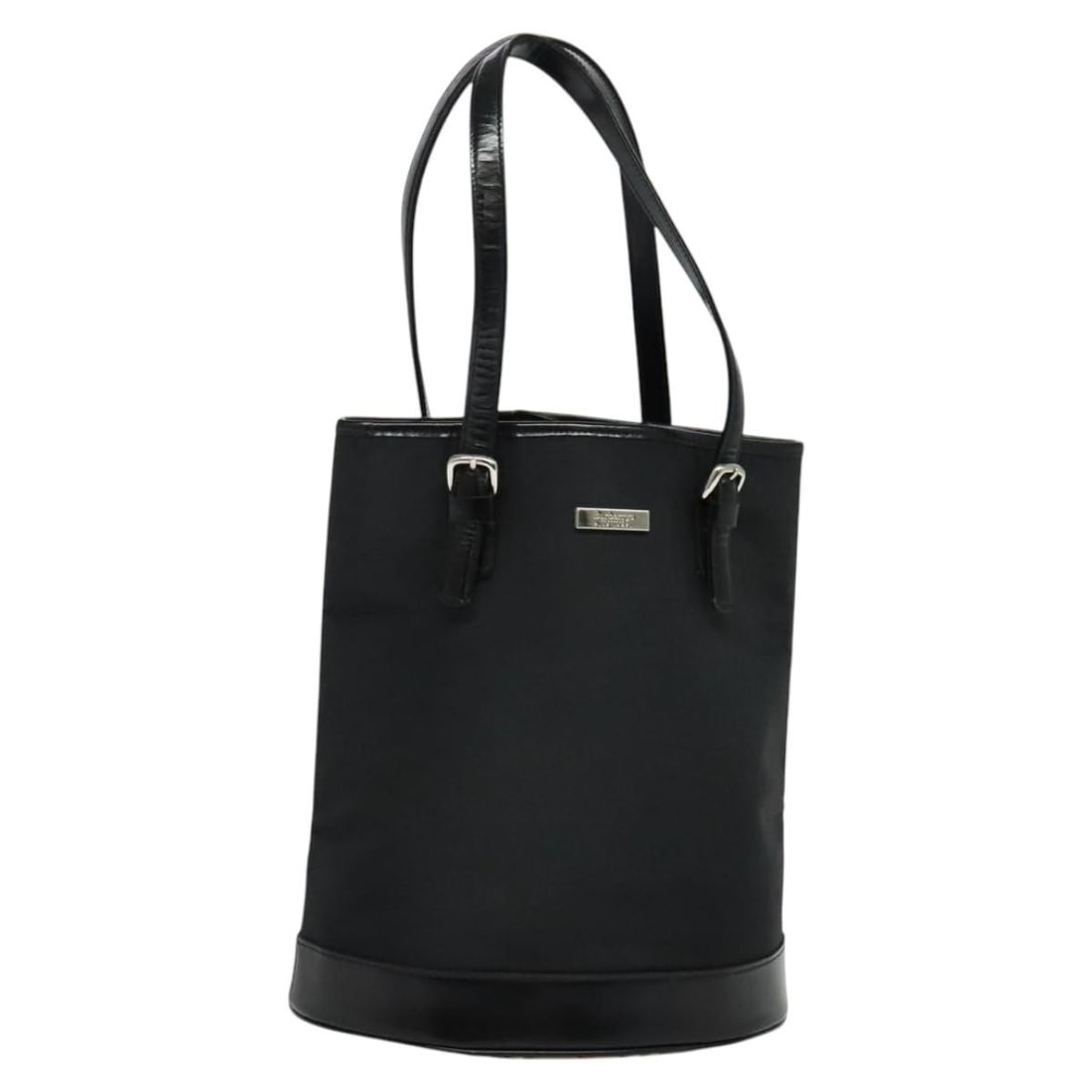 Blue Label black shoulder bag by Burberry for women: Blue Label black shoulder bag by Burberry for women This Burberry Blue Label shoulder bag in black is designed for women and features a classic silhouette. The bag shows signs of use, including rubbin