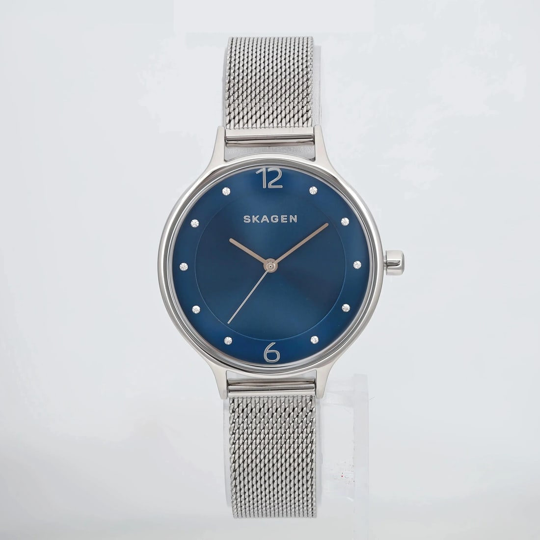 Skagen Anita Quartz Ladies Watch Blue Dial Mesh Bracelet SKW2307: Skagen Anita Quartz Ladies Watch Blue Dial Mesh Bracelet SKW2307 Discover the Skagen Anita Steel Blue Crystal Dial Mesh Bracelet Ladies Quartz Watch, a perfect blend of style and functionality. This c