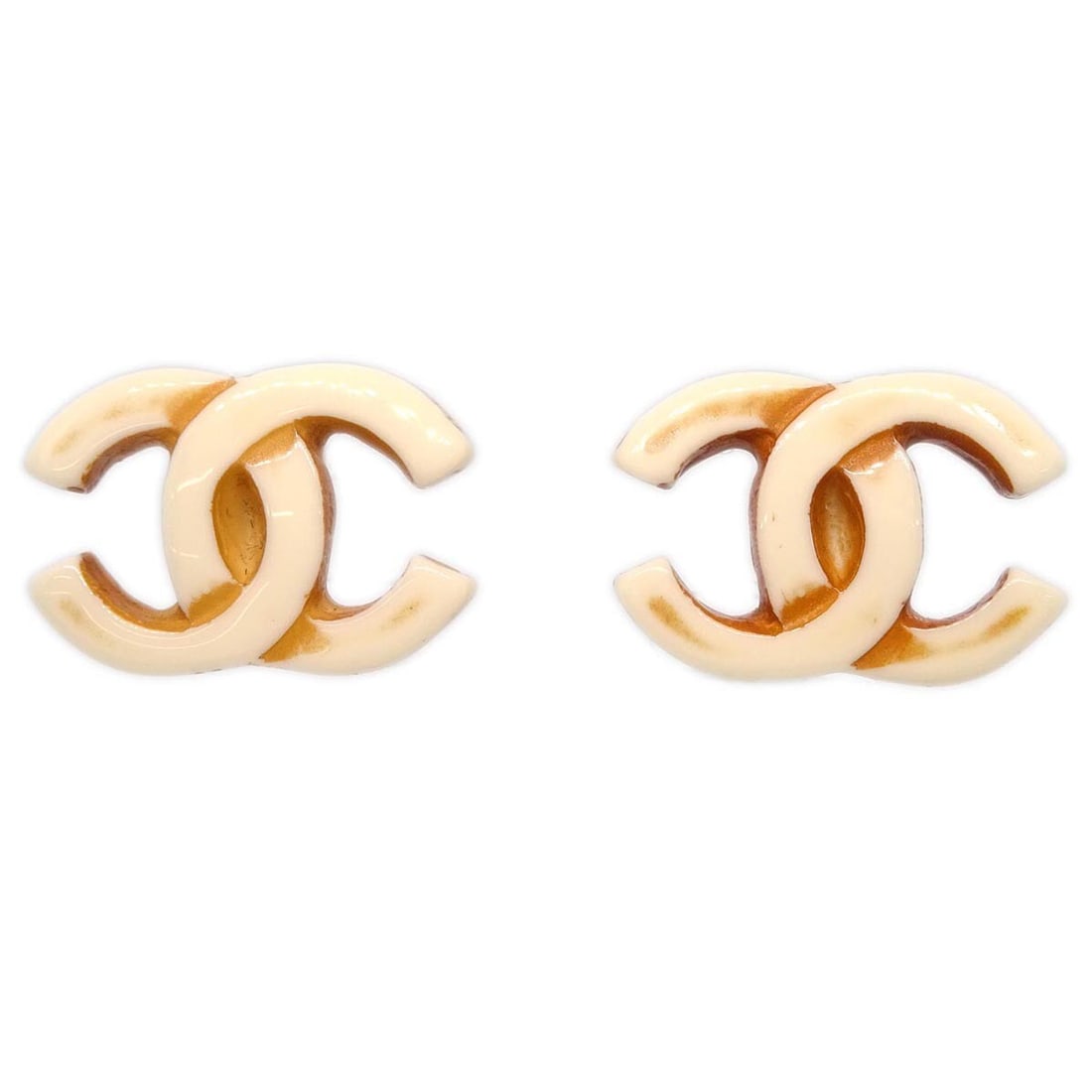Chanel CC Clip-On Earrings White Acrylic Gold-Plated Made in France: Chanel CC Clip-On Earrings White Acrylic Gold-Plated Made in France These elegant Chanel CC Clip-On Earrings are crafted from white acrylic and feature the iconic CC logo design. The earrings are ador
