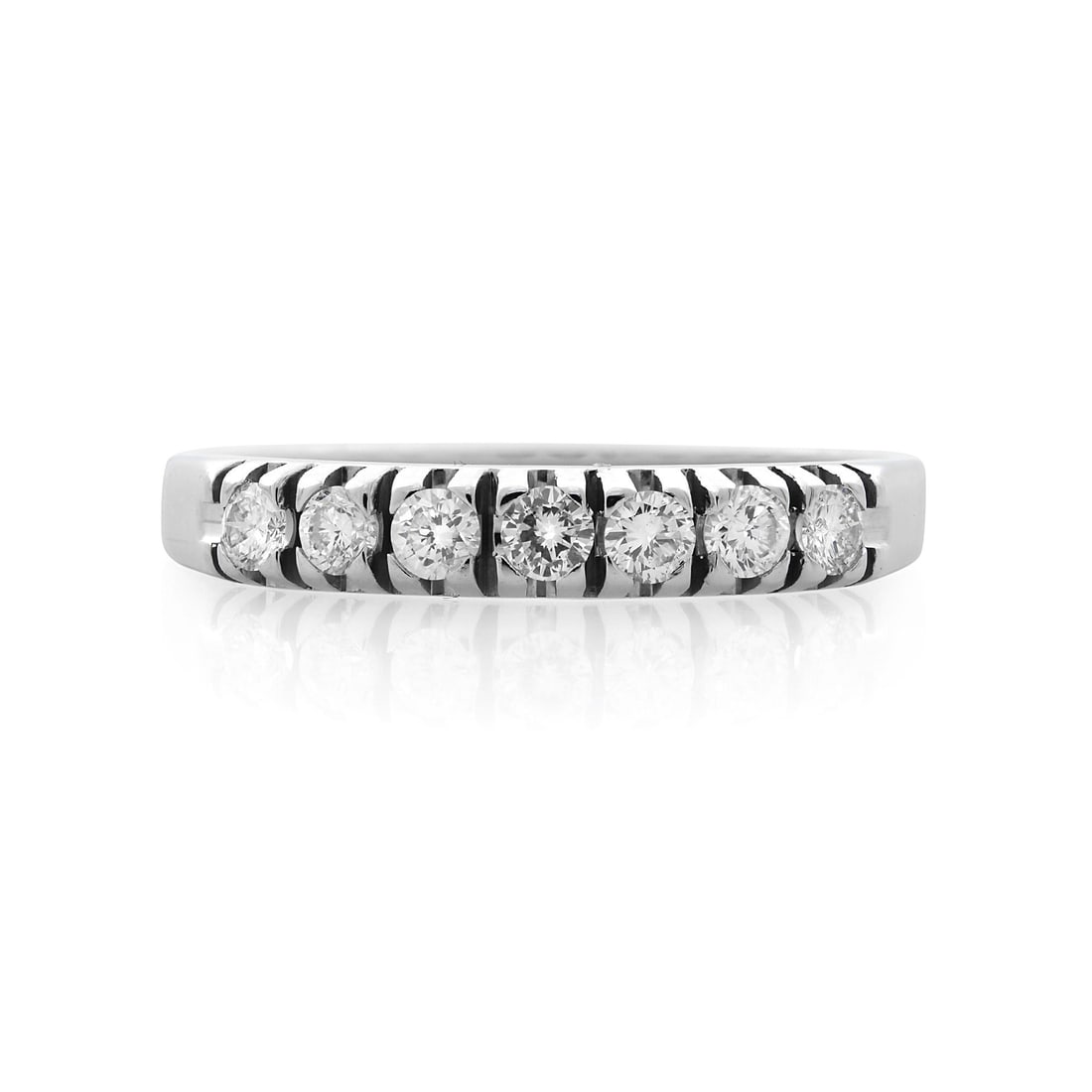 Rachel Koen 14K White Gold Pave Diamond Band Ring 0.21Cttw Size 7.5: Rachel Koen 14K White Gold Pave Diamond Band Ring 0.21Cttw Size 7.5 This exquisite pave diamond wedding band ring by Rachel Koen is crafted from 14K white gold, showcasing a total carat weight of 0.21