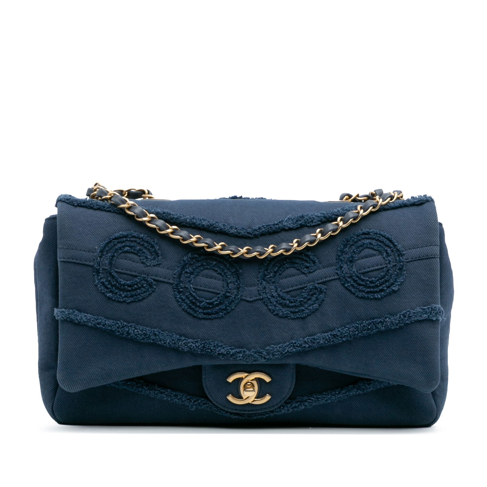 Chanel Jumbo Chevron Denim Fringe Flap Bag Blue: Chanel Jumbo Chevron Denim Fringe Flap Bag Blue This Chanel Jumbo Chevron Denim Fringe Coco Flap crossbody bag showcases a stylish quilted denim body, accentuated by a gold-tone leather woven chain li