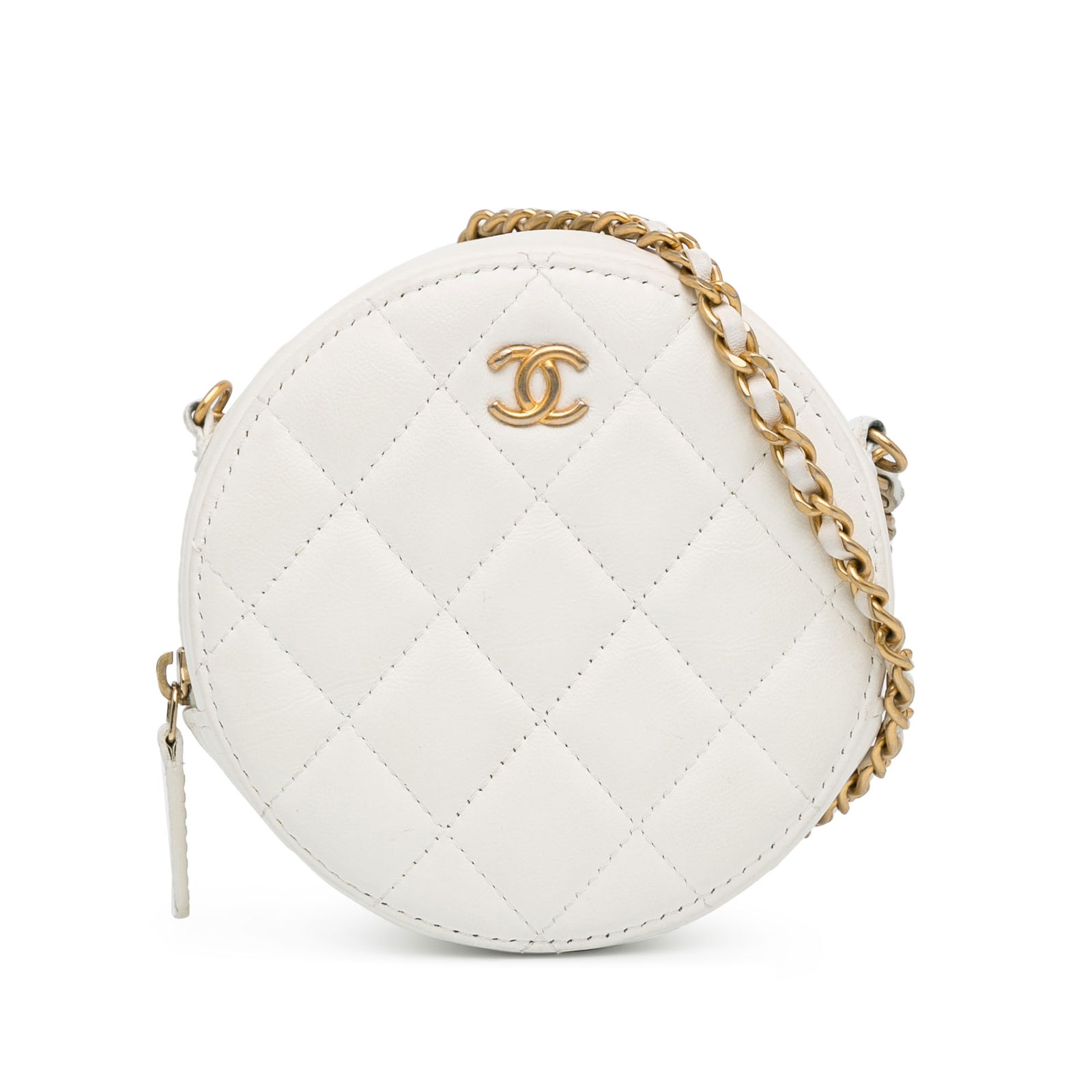 Chanel White Quilted Lambskin Pearl Crush Round Clutch with Chain: Chanel White Quilted Lambskin Pearl Crush Round Clutch with Chain Elevate your accessory collection with this Chanel Quilted Lambskin Pearl Crush Round Clutch. This exquisite crossbody bag boasts a lu