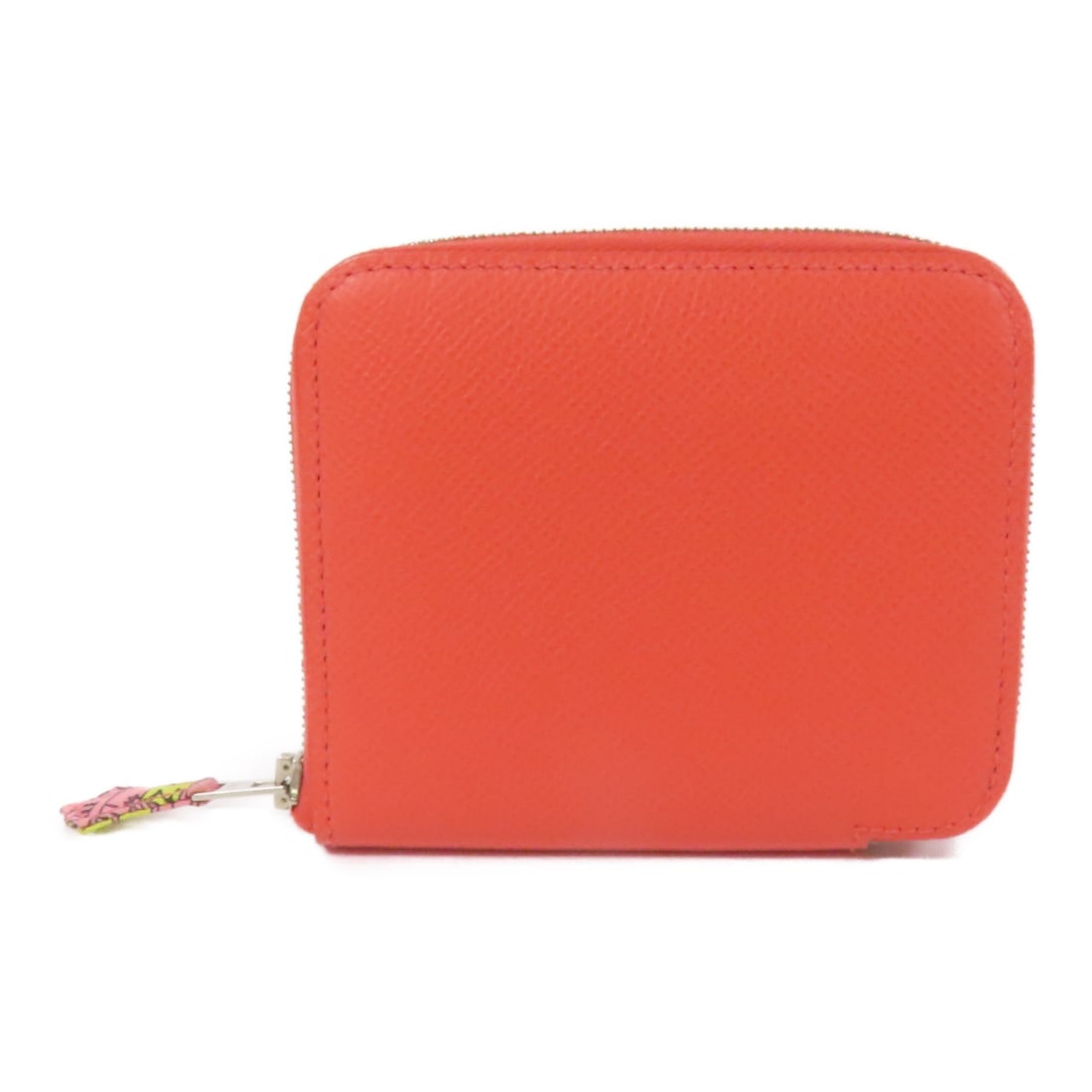 HERMES Sikin Coin Purse Epsom Leather Red PHW: HERMES Sikin Coin Purse Epsom Leather Red PHW This exquisite coin purse from HERMES is crafted from premium Epsom leather, ensuring durability and a luxurious feel. The vibrant Rouge Pivoine color add