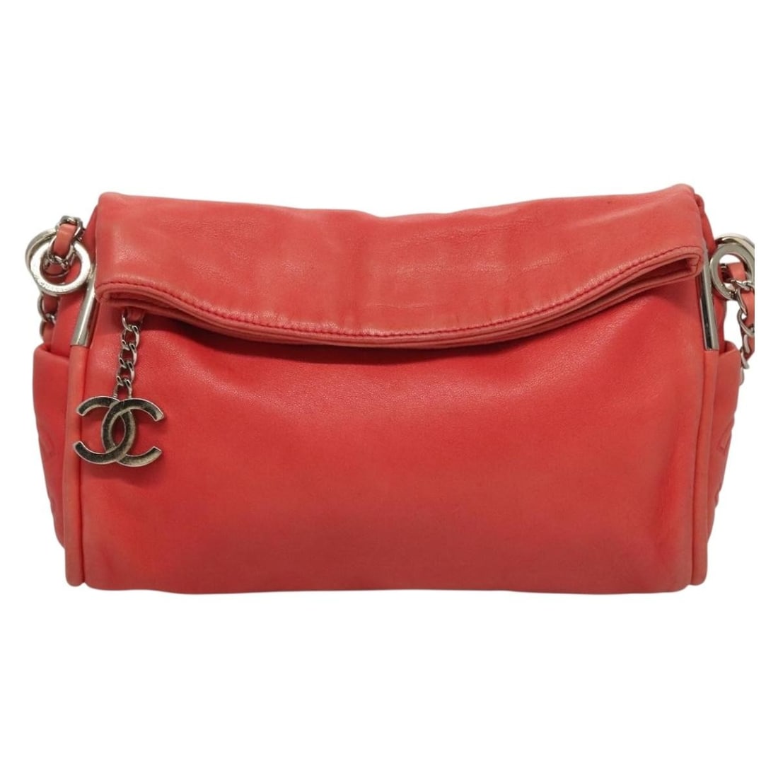 Chanel Pink Ultimate Soft Shoulder Hobo Bag: Chanel Pink Ultimate Soft Shoulder Hobo Bag This Chanel Ultimate Soft Hobo is a shoulder bag designed for women, crafted in pink. The bag shows signs of previous use, including loss of shape, rubbing,