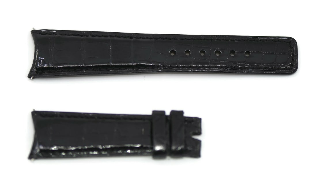 Pierre Kunz Authentic Black Leather Wristwatch Strap 20mm: Pierre Kunz Authentic Black Leather Wristwatch Strap 20mm Enhance your timepiece with this Pierre Kunz Black Leather Strap. Crafted from high-quality leather, this wristwatch band combines style and d