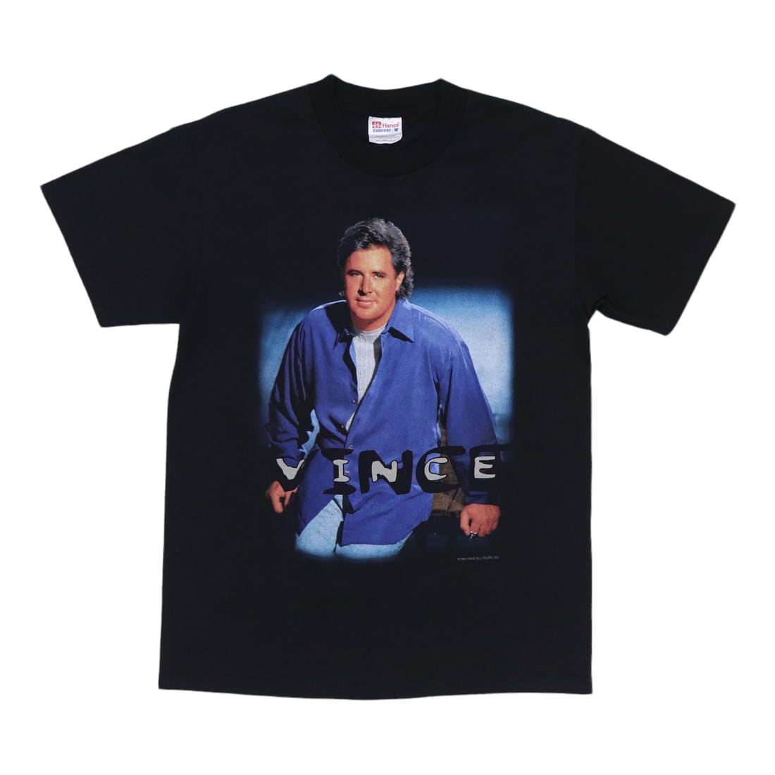 1999 Vince Gill Vintage Tour Shirt Black Cotton Graphics: 1999 Vince Gill Vintage Tour Shirt Black Cotton Graphics This original vintage 1999 Vince Gill Tour shirt is a must-have for fans and collectors alike. Crafted from 100% cotton, this black shirt featu