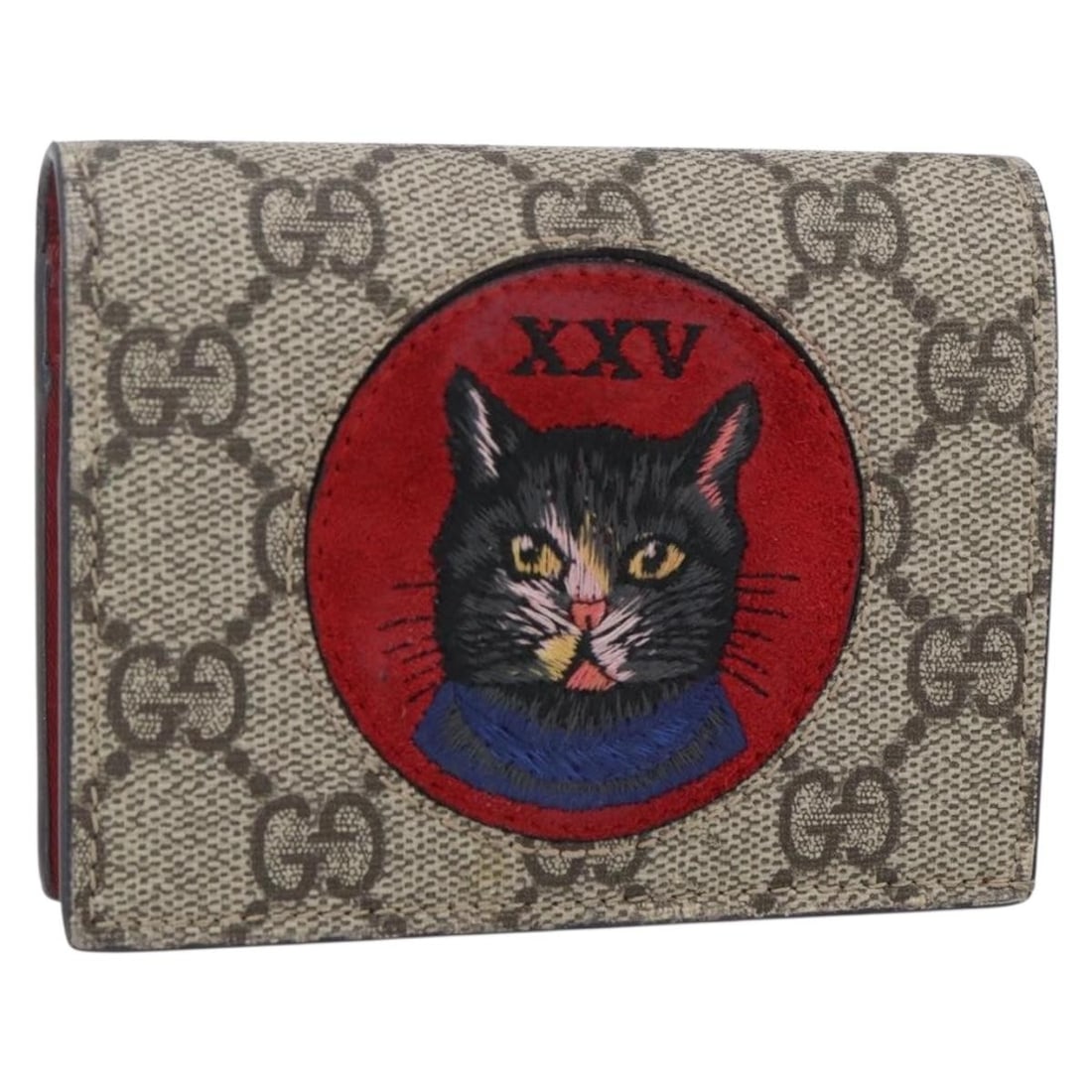 GUCCI GG Supreme Beige PVC Leather Bifold Wallet Auth 499380: GUCCI GG Supreme Beige PVC Leather Bifold Wallet Auth 499380 This authentic GUCCI GG Supreme Bifold Wallet is crafted with PVC leather in a sophisticated beige color, showcasing the brand's iconic sty