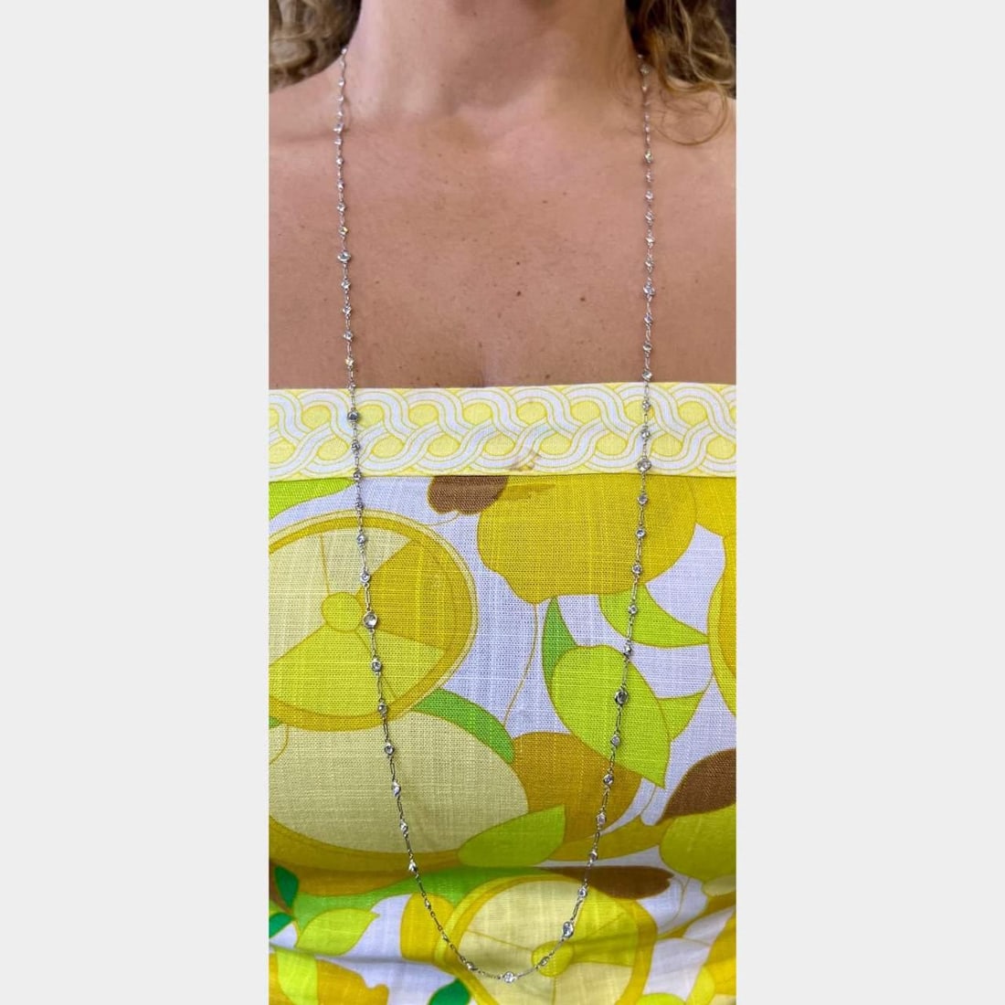 Platinum 39 Inch Diamond by the Yard Necklace 9.00 Ct 79 Diamonds H-I VS1-SI3: Platinum 39 Inch Diamond by the Yard Necklace 9.00 Ct 79 Diamonds H-I VS1-SI3 This exquisite Platinum Diamond by the Yard Necklace features a stunning total diamond weight of approximately 9.00 Ct. It