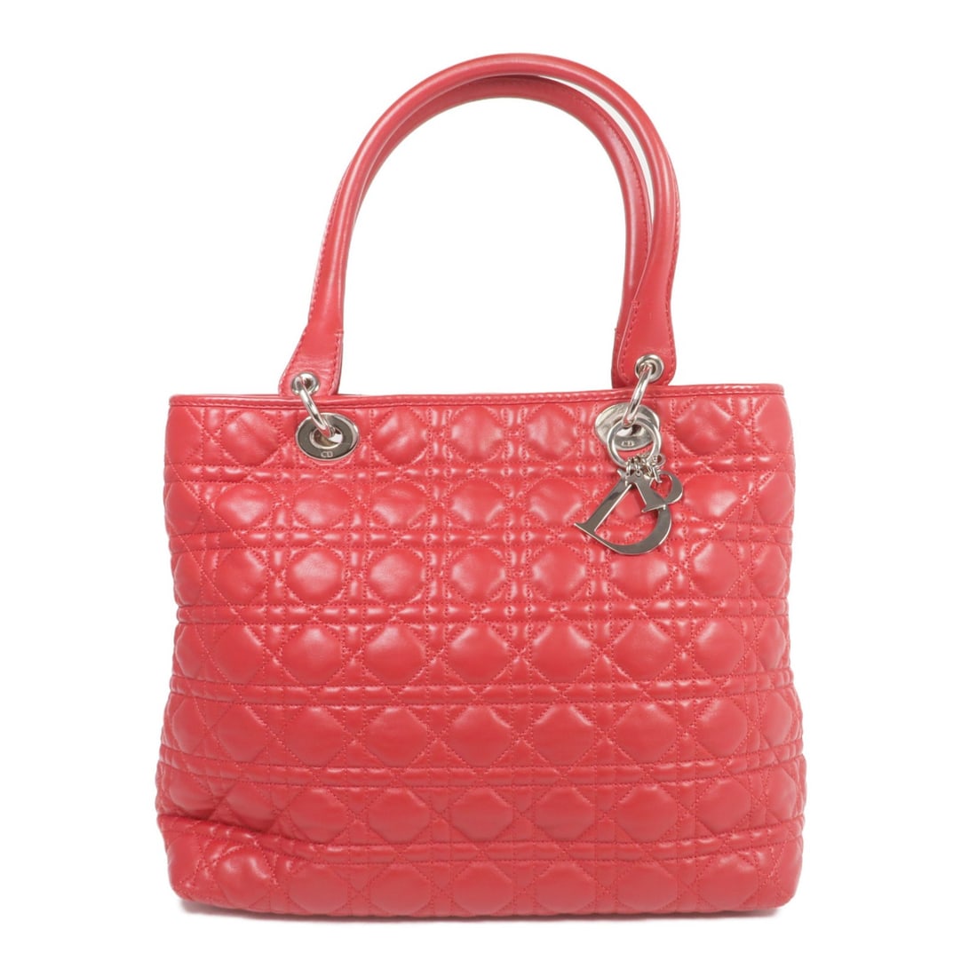 Christian Dior CD Red Leather Shoulder Bag Made in France: Christian Dior CD Red Leather Shoulder Bag Made in France Introducing the Christian Dior CD Shoulder Bag, a stunning accessory crafted from premium red leather. This stylish shoulder bag features a sp