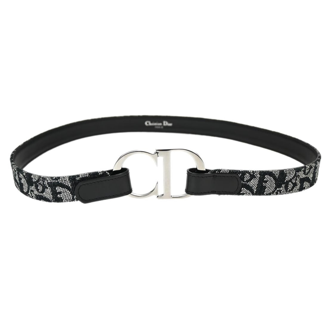 Vintage Christian Dior Trotter Black Belt Size 75: Vintage Christian Dior Trotter Black Belt Size 75 This vintage Christian Dior Trotter belt showcases a classic black color and is designed for a size 75 fit. With an outside condition rated as AB, thi