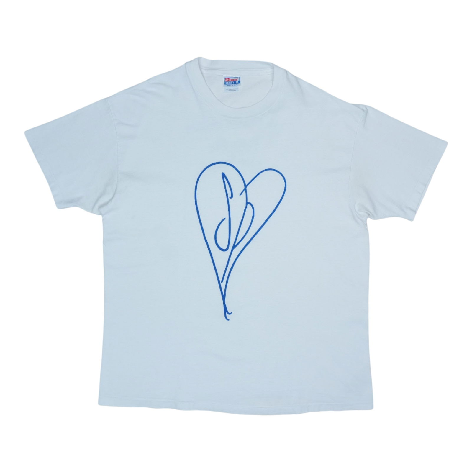 1995 Vintage Smashing Pumpkins Mellon Collie Heart T-Shirt: 1995 Vintage Smashing Pumpkins Mellon Collie Heart T-Shirt Step back into the 1990s with this original vintage 1995 Smashing Pumpkins Mellon Collie Heart Shirt. A true collector's item, this shirt fea